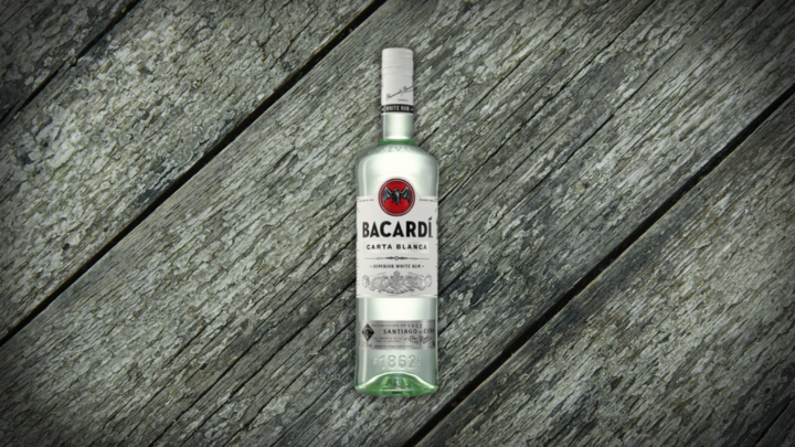 Foto van Bacardi Carta Blanca Rum 75cl